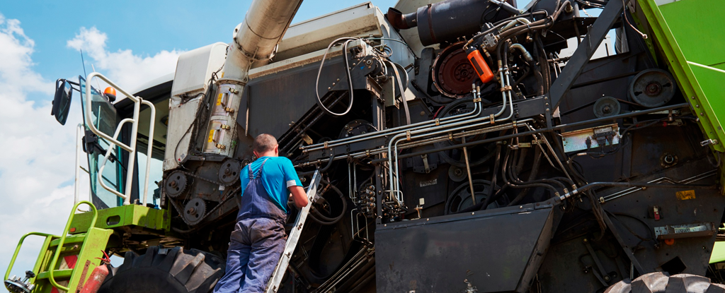 Off-season maintenance for agricultural machinery 